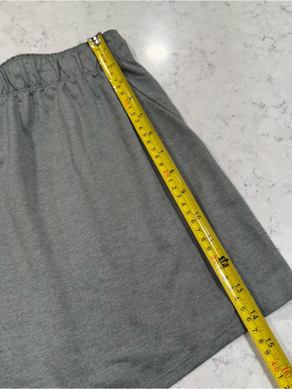 Nike Dri-Fit Women’s XL Training Shorts Elastic Logo Waistband Athletic Workout - Picture 10 of 12